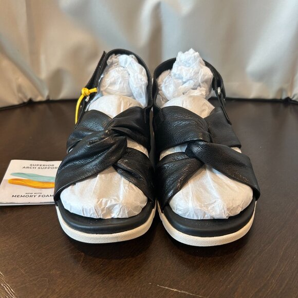 Strive Tahiti II NWB Women's Platform Arch Support Sandal, Black 7 - Picture 2 of 10